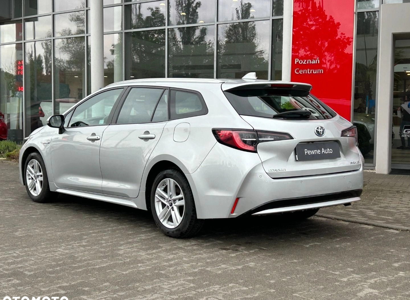 Toyota Corolla cena 76900 przebieg: 155129, rok produkcji 2019 z Poznań małe 191